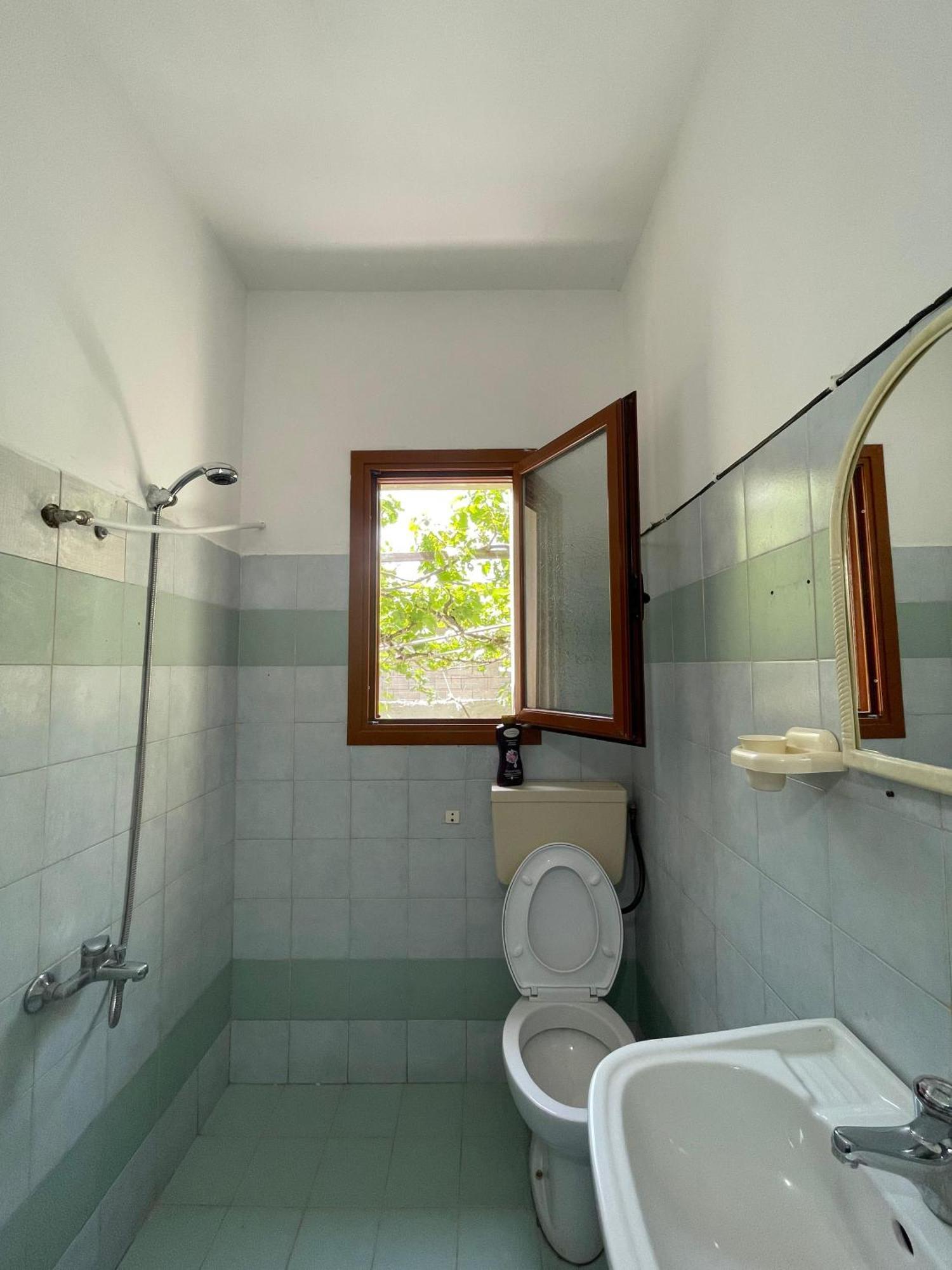 Villa Beni Osmenaj Vlorë Exterior foto